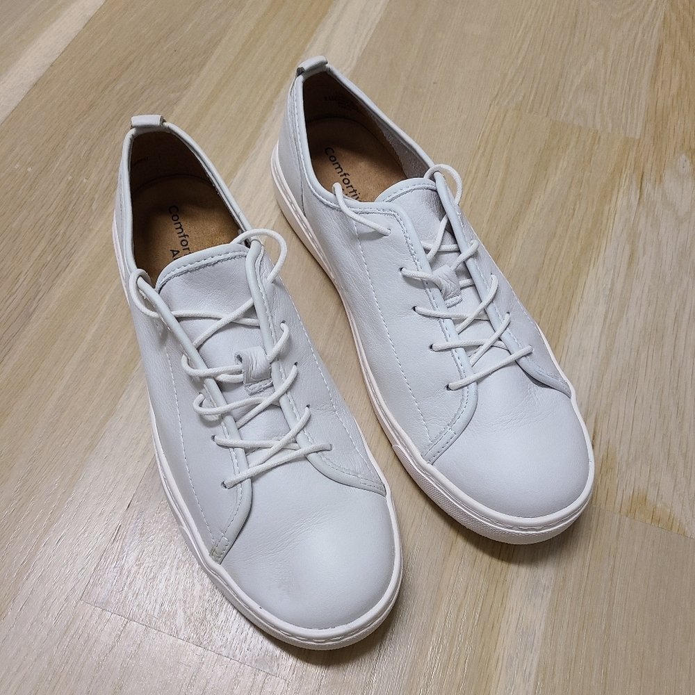 Comfortiva Align Fashion Sneakers 9.5